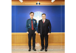 ТЭГҮ-УЛААНБААТАР ХОТЫН ЦАГДААГИЙН ГАЗРУУДЫН ХАМТЫН АЖИЛЛАГААГ НЭМЭГДҮҮЛЭХЭД ТАЛУУД ОНЦГОЙ АНХААРЧ АЖИЛЛАНА.